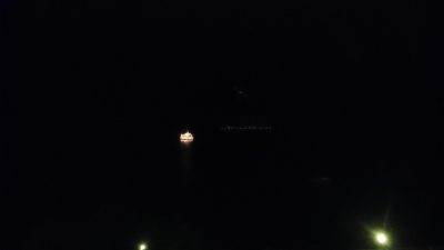 洞爺湖看煙火的船