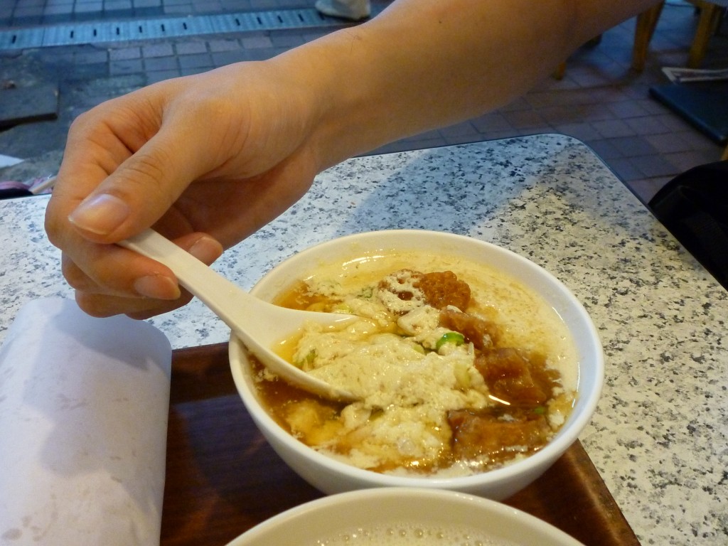 阜杭豆漿的特色美味早餐 - 鹹豆漿